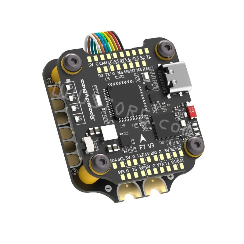 BaMas2022 Nieuwe SpeedyBee F7  - Betaflight Fc recensie en prijs